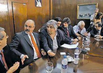 Tres ministros para un acuerdo salarial