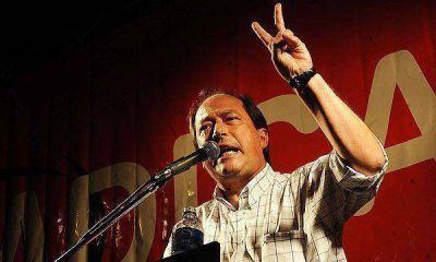 En tono casi electoral, Sanz critic� al Gobierno en acto por Alfons�n