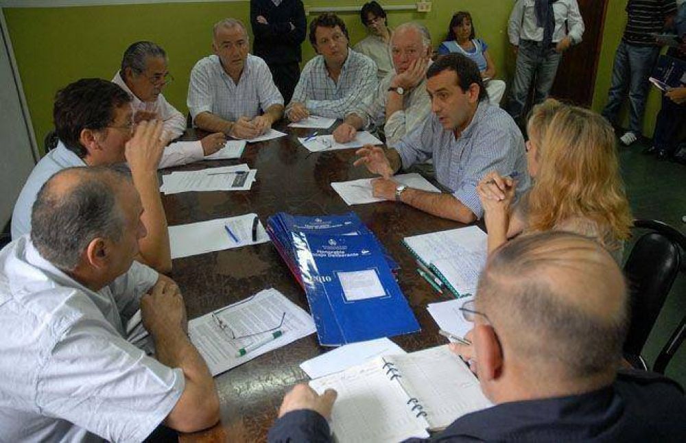 Satisfacci�n oficialista tras el freno a la emergencia educativa