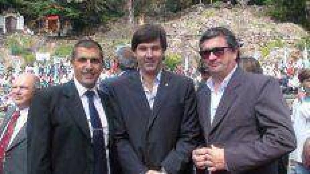 El director de Turismo se reuni� con el secretario de Turismo de la provincia 