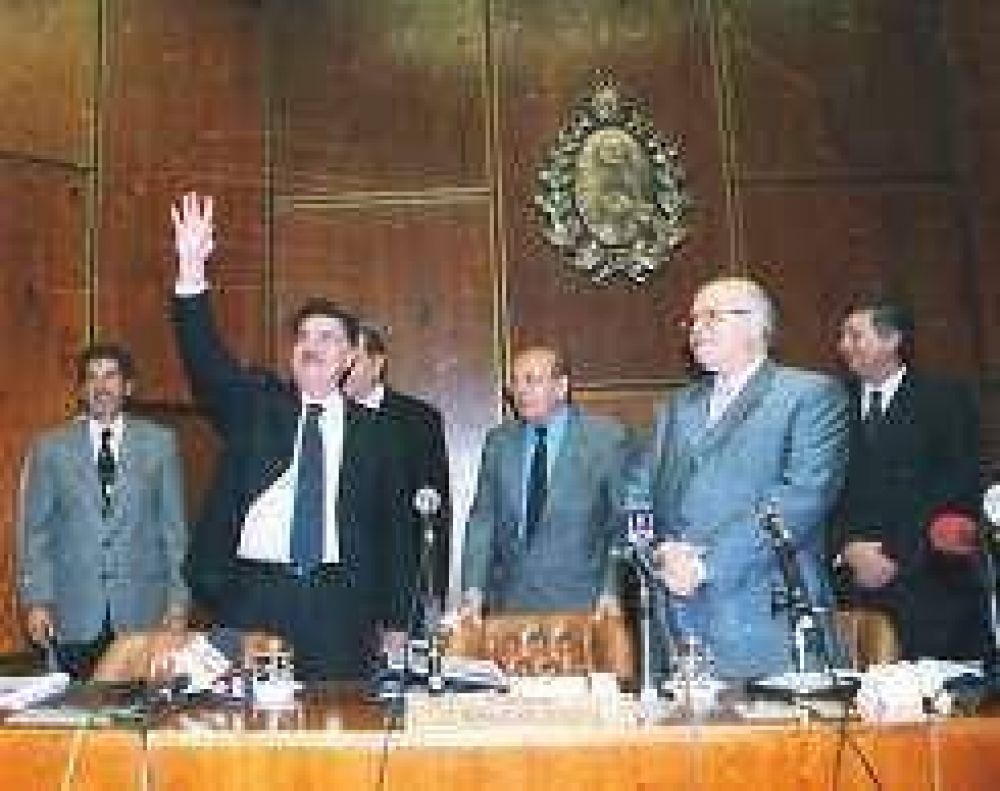 Volvieron los vetos de Gioja