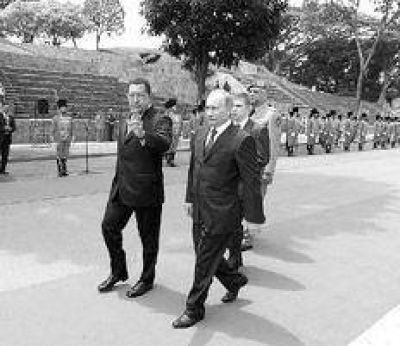 Putin aterriz� en Venezuela