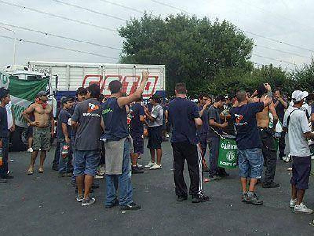Tras el bloqueo, reincorporaron a los 20 choferes despedidos