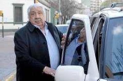 Apuran un aumento de salarios por la inflaci�n
