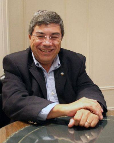 El lunghismo dice que a Bossio no lo conoce la poblaci�n y que le falta para ser candidato