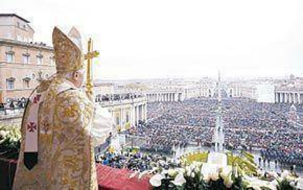 La Iglesia cierra filas y defiende al Papa: "Estamos con usted" 