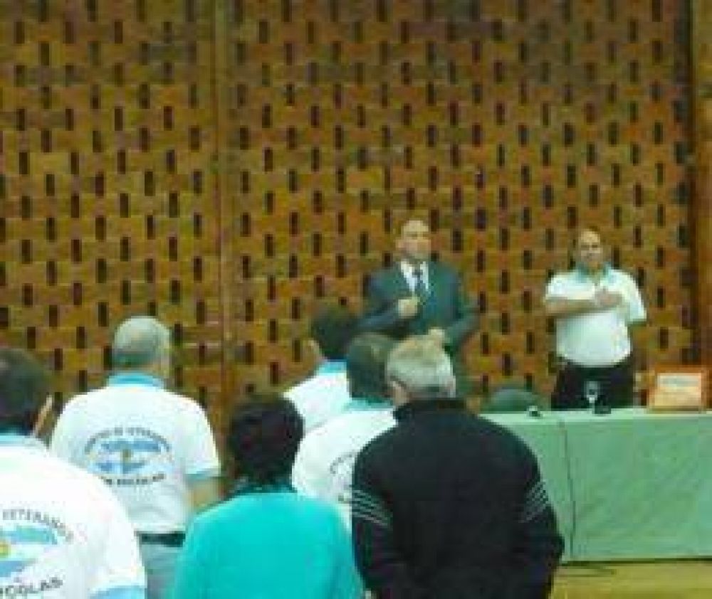 Charla debate sobre Malvinas