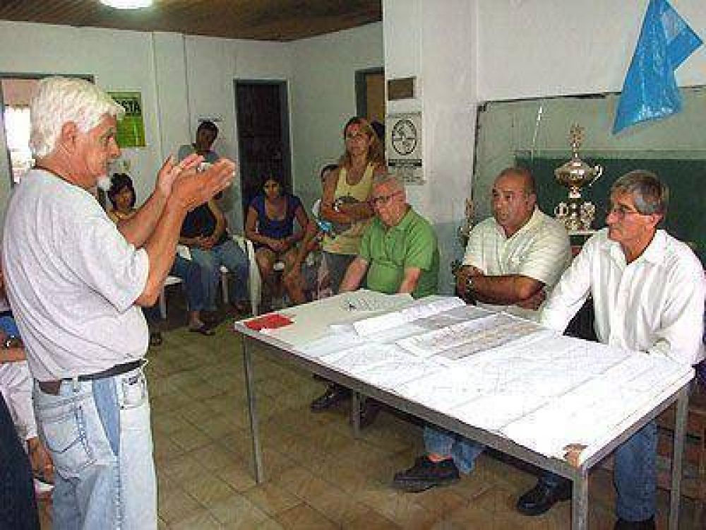 Vecinos denuncian que hay obras h�dricas que est�n "paralizadas"