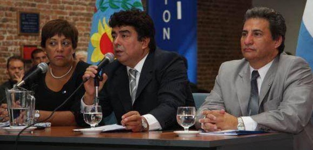 Apertura de sesiones; El oficialismo gan� la primera prueba de fuerza dentro del HCD