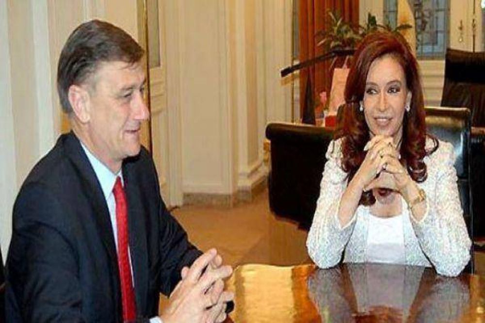 Cristina Fern�ndez se re�ne con gobernadores opositores