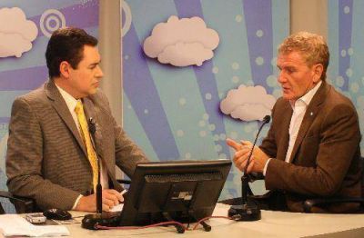 De Narv�ez coincidi� con la cr�tica de Lunghi por los recursos fiscales que concentra Naci�n