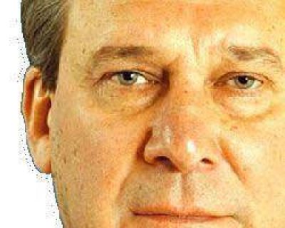 Guinle le contesto a Das Neves: Causa perplejidad ver cada d�a ese doble est�ndar o doble discurso que algunos enarbolan   