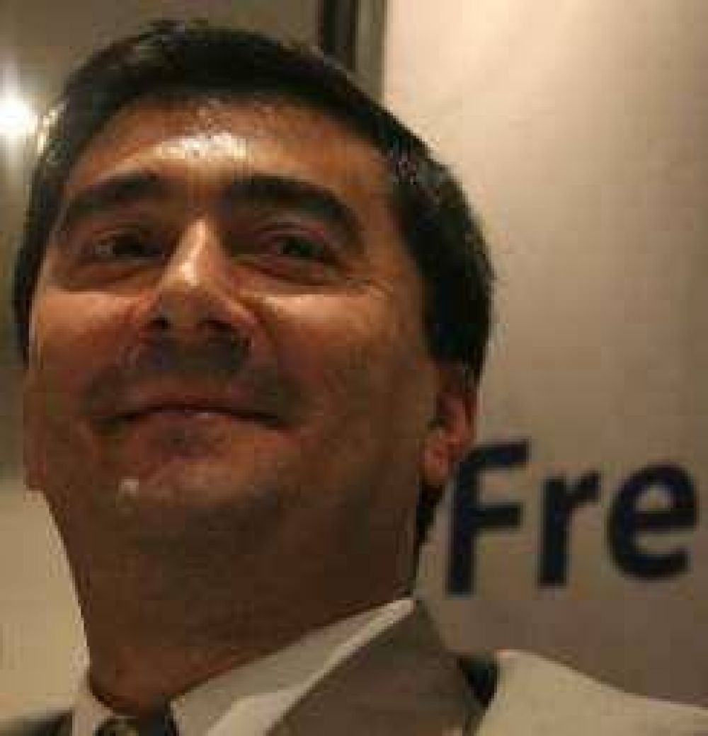 Cr�ticas de opositores a la reforma G