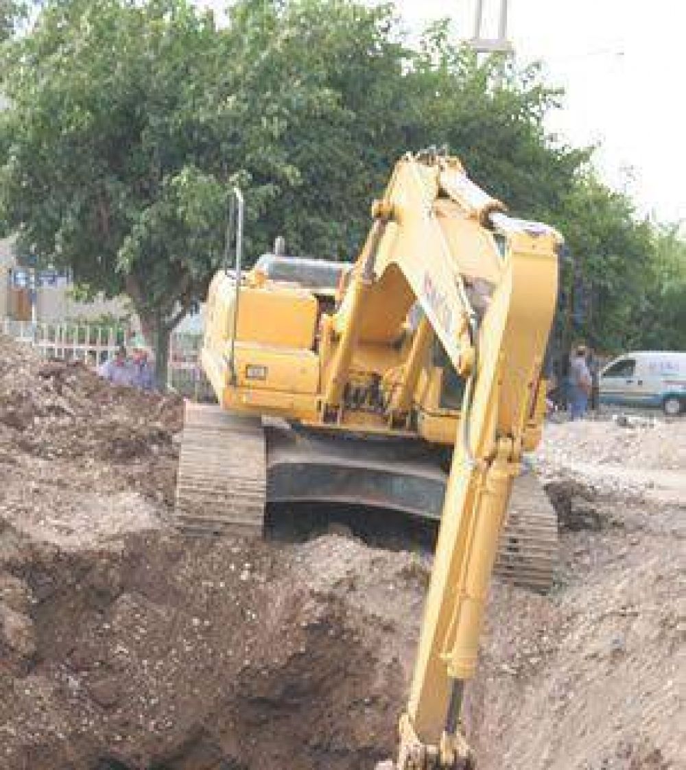 Hay esperanzas por los fondos para las cloacas de Chimbas   