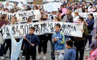 Podr�an pasar a disponibilidad a cientos de polic�as acuartelados