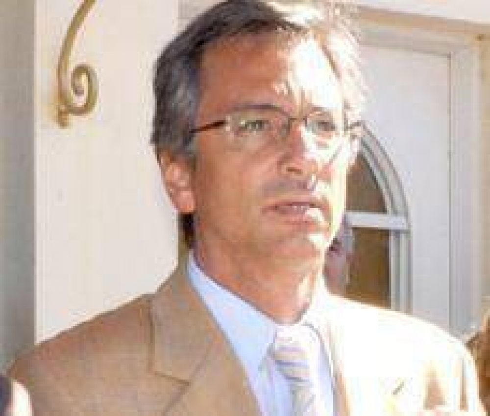 Los 25 hechos que el Intendente Eseverri comprometi� para el 2010