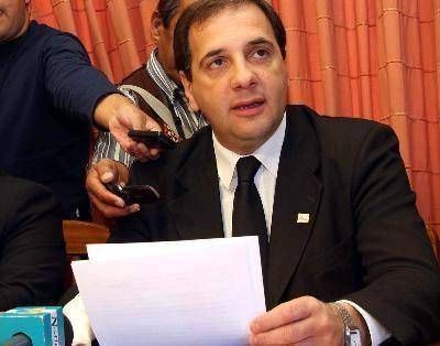 M�s le�a a la UCR por la pre-Convenci�n 