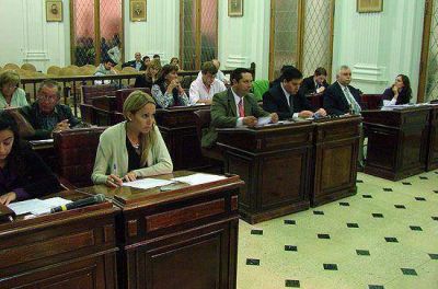Concejales aprobaron diversos proyectos sobre seguridad