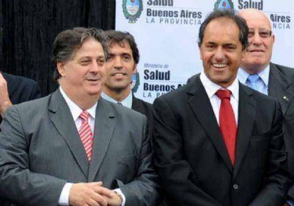 Scioli asiste al Consejo Provincial de Regiones Sanitarias en la Isla Mart�n Garc�a 