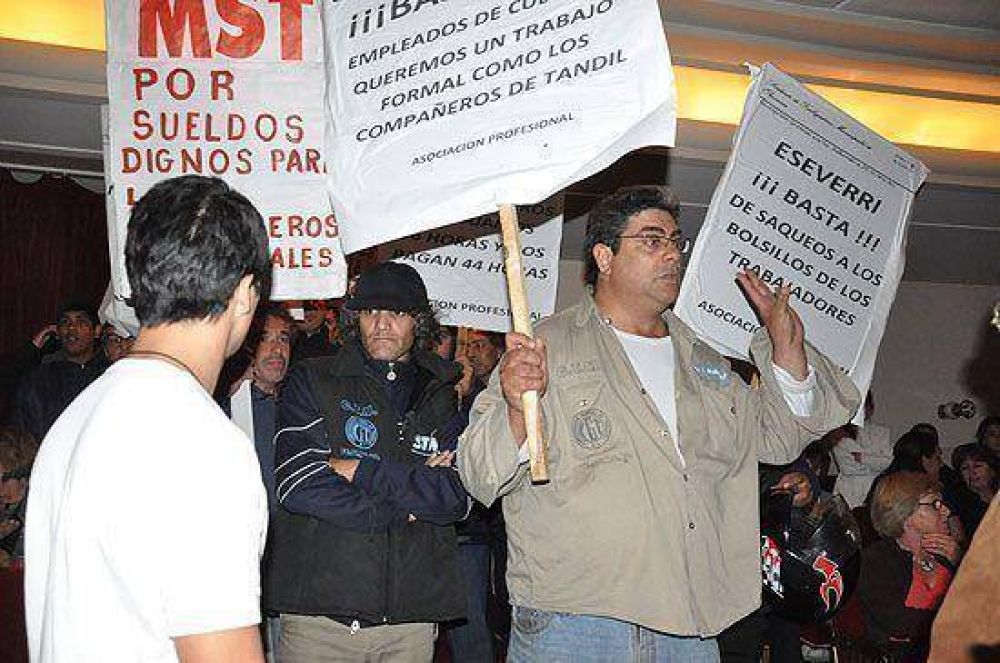 Profesionales se despegan de los agravios al Intendente: "debemos ser inteligentes y evitar caer en descalificaciones" 