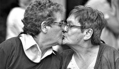 Son las primeras esposas y ya pueden decirlo