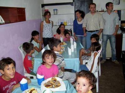 SE INAGURO UN MERENDERO EN B� ENTRE RIOS NORTE