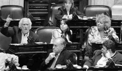 La oposici�n quiere desquitarse en la semana del canje