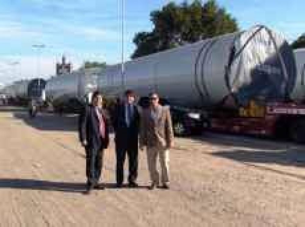 Llegan m�s equipos al parque e�lico Arauco