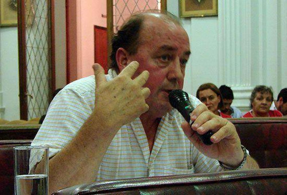 Proponen designar con el nombre de Oscar Lara al Parque del Bicentenario