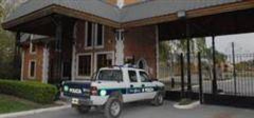 En un mes los countries y clubes de campo deber�n tener instalado el "pulsador de emergencia"