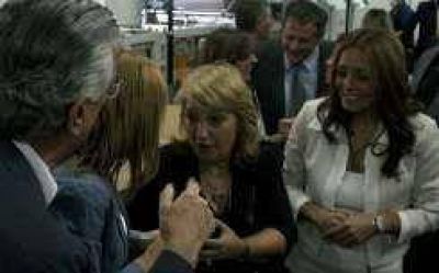 Ana Mar�a, dispuesta a pelear la interna del PJ
