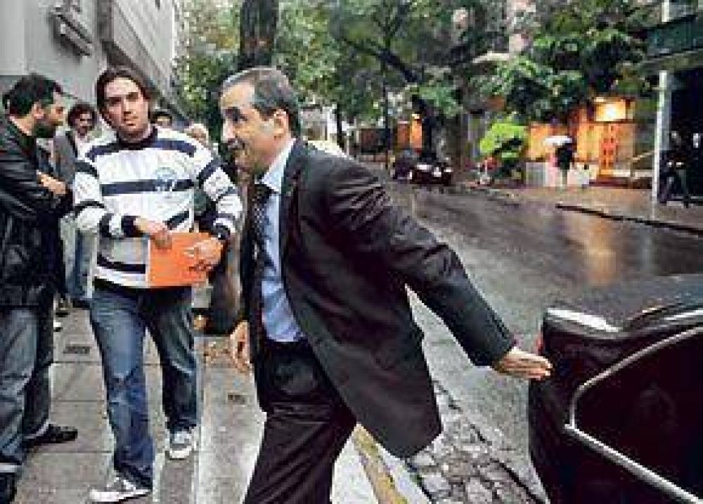 Moreno: "Se ve que suben los precios, pero hablar de inflaci�n no conviene"