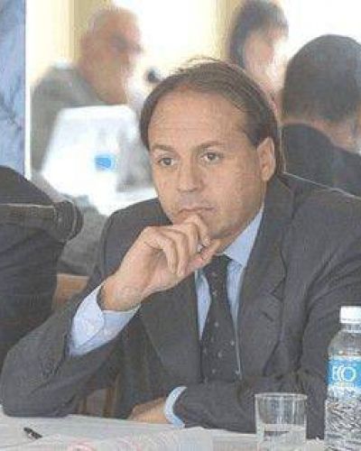 "Nada de lo que se sostiene sobre la entrega de dinero a Saladino es verdad"