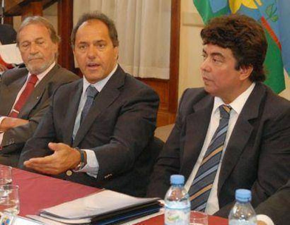 "Es un hombre de lucha y va a salir adelante"