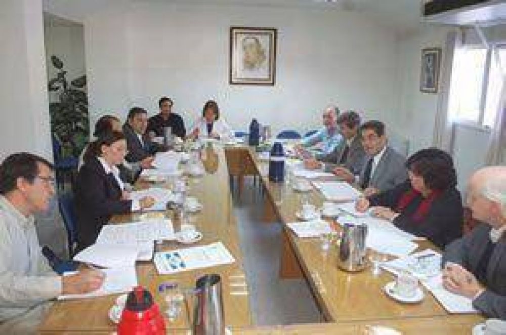 Piden abrir las listas en la categor�a municipal