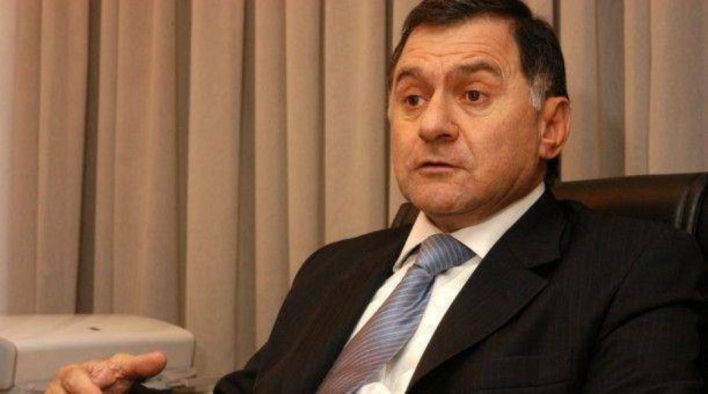 Pereyra pide dar de baja de las cooperativas a los que no trabajen
