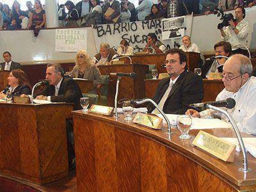LOMAS | CONCEJO DELIBERANTE Giraron a comisi�n la Rendici�n de Cuentas y la Defensor�a del Pueblo