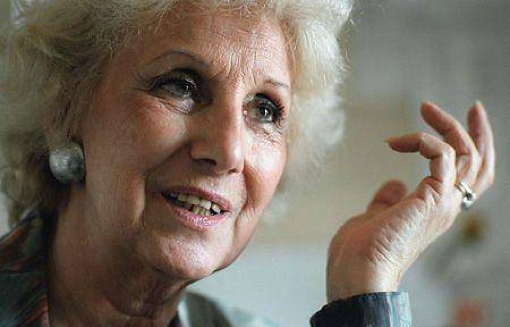 Abuelas de Plaza Mayo  Estela de Carlotto en Col�n