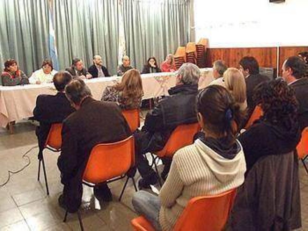 La propuesta de C�ffaro Participar en el presupuesto