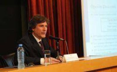 Gobierno oficializ� el canje: tiene quita de 66,3%, arrancar� en 10 d�as y estar� abierto por un mes