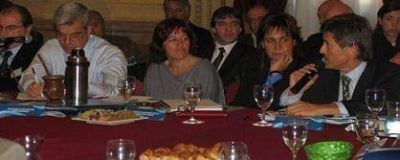 Provincia pidi� beneficios especiales para productores de Trigo y ovinos