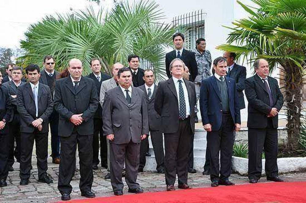 Asumieron el nuevo jefe de Zona y el director de la Unidad 2