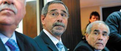 Kirchner oper� en la Justicia para posponer la detenci�n de Jaime