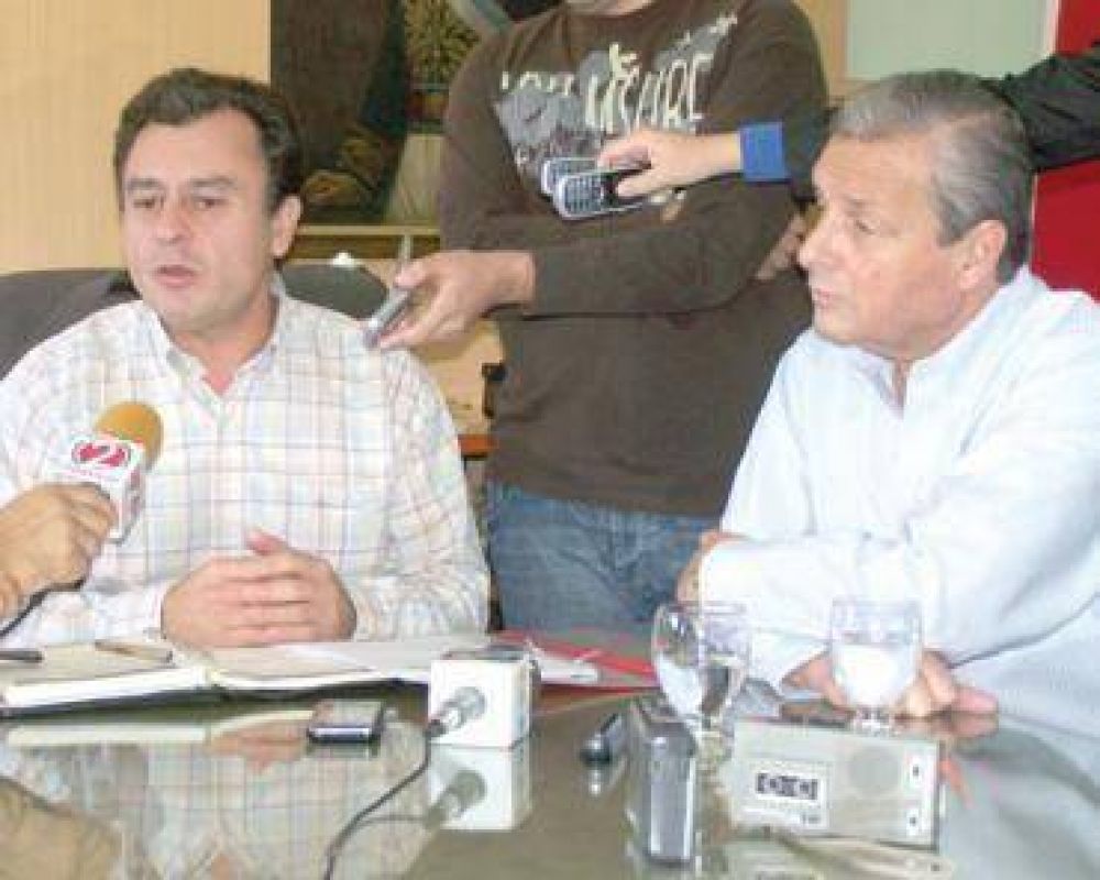 Bisogni prometi� un pronto inicio de las obras del agua