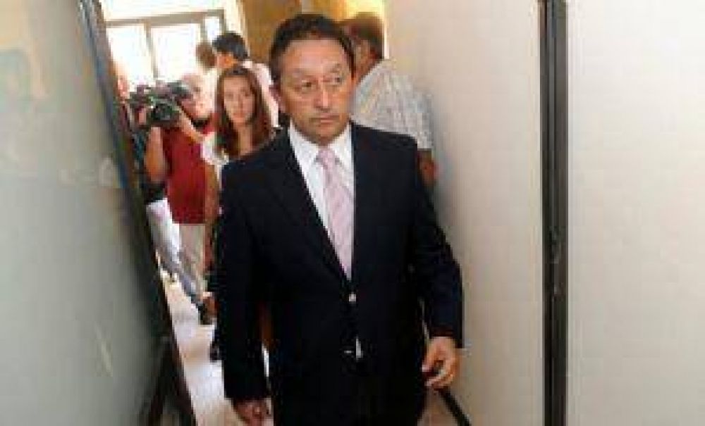 Jaque deber� cubrir al menos doce vacantes en su gabinete