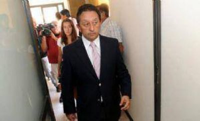 Jaque deber� cubrir al menos doce vacantes en su gabinete