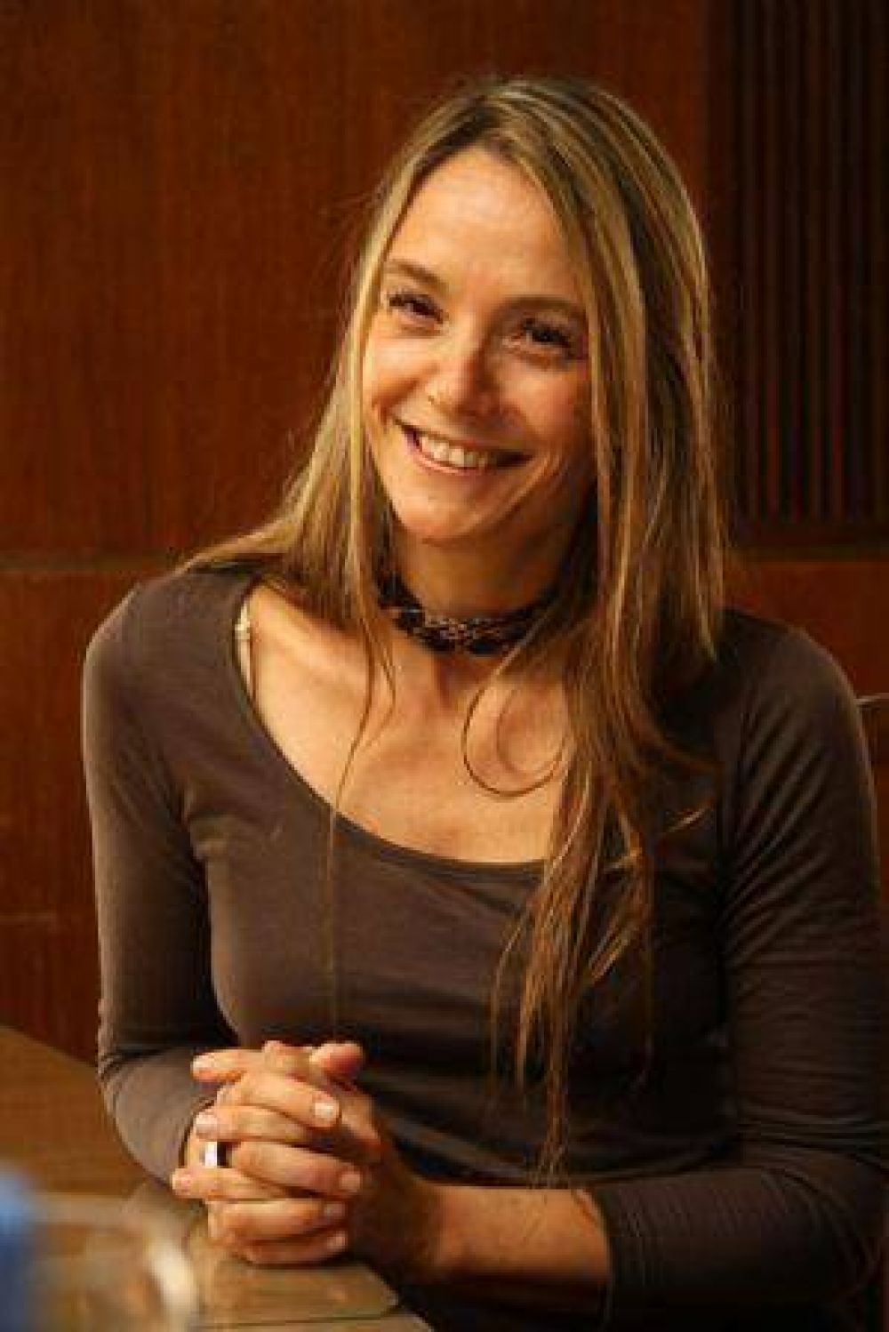 La ex Reina que maneja el protocolo del Gobernador