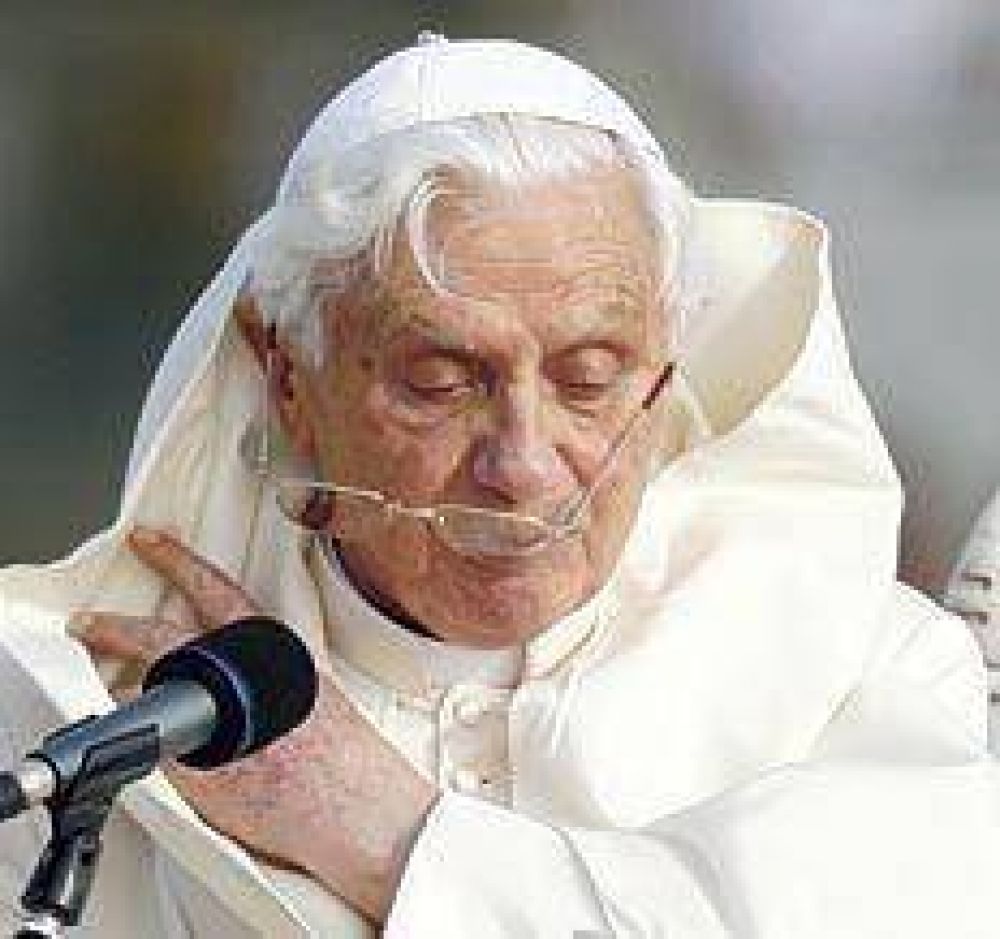 Pedofilia en la Iglesia: nuevos datos comprometen al Papa