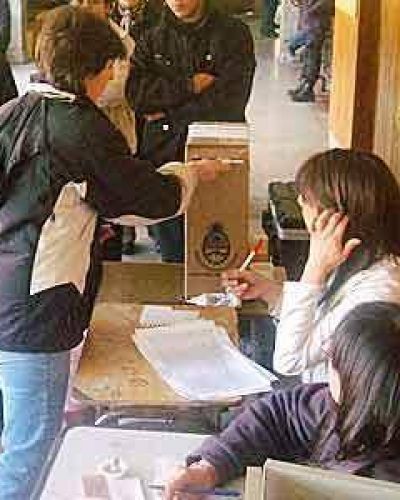 El partido SUR elije hoy sus autoridades internas