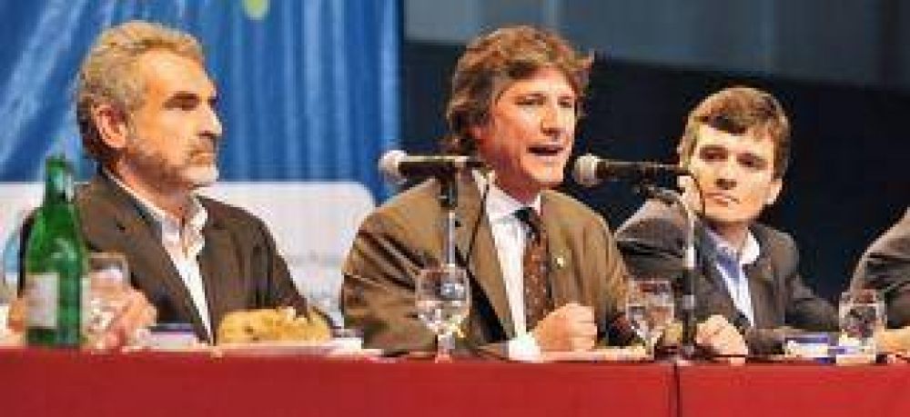 Rossi y Marconato, los alfiles de Kirchner para vaciar a Reutemann